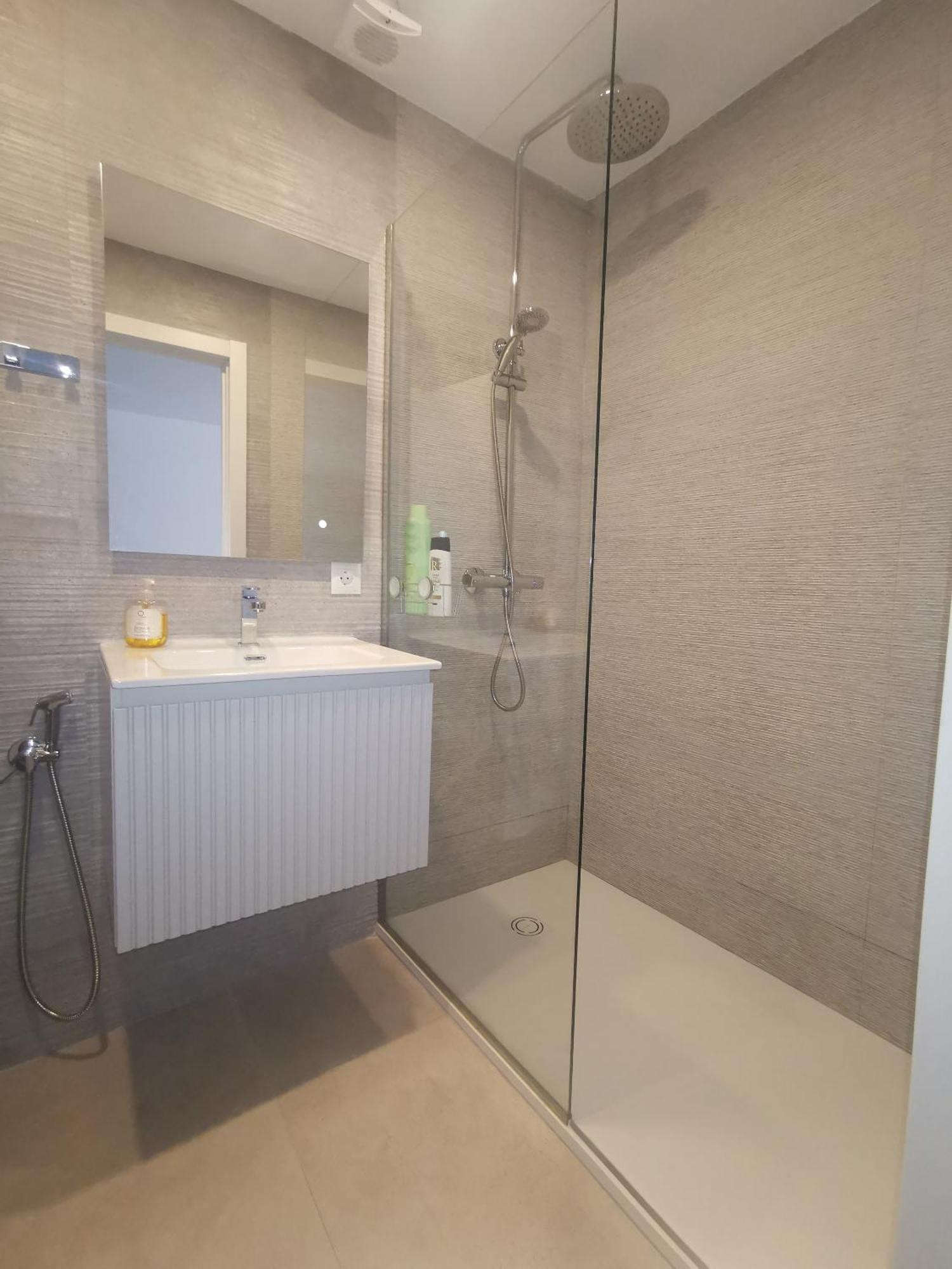 Jr Suite Calle Victoria Malaga Bilik gambar